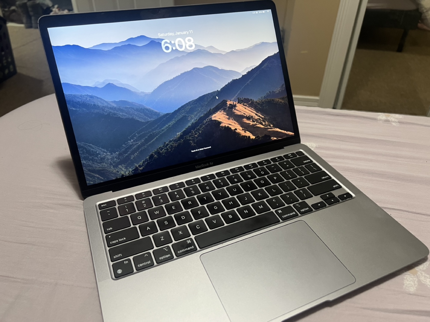 Apple MacBook Air 13-inch