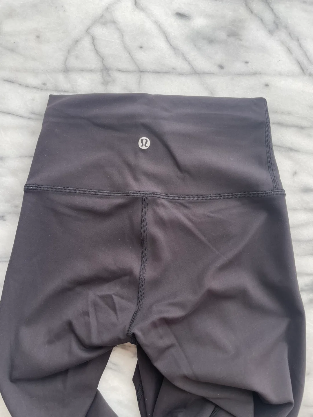 Lululemon leggings image indicator(2)