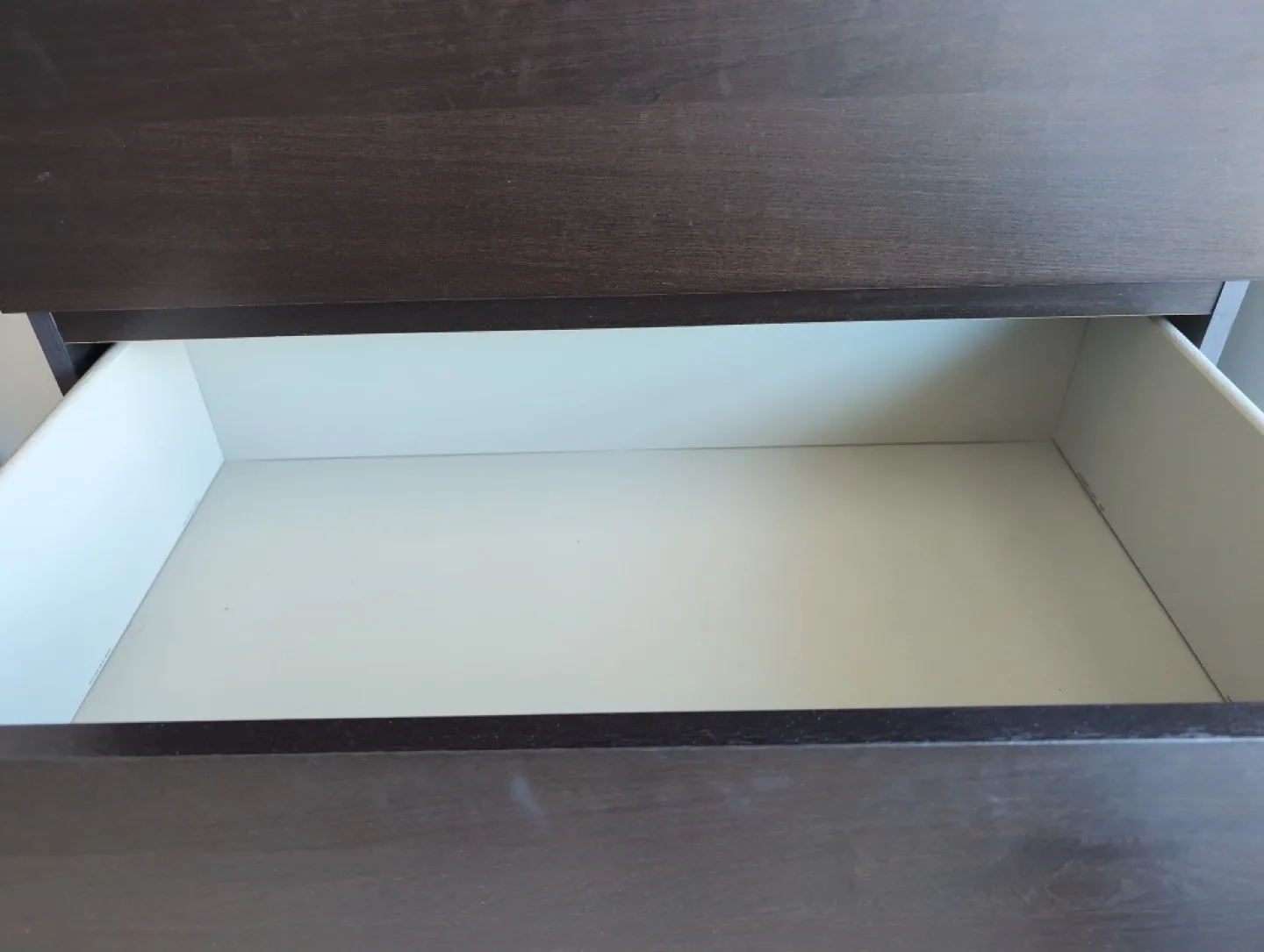 IKEA MALM 6-Drawer Chest - Black-Brown image indicator(2)