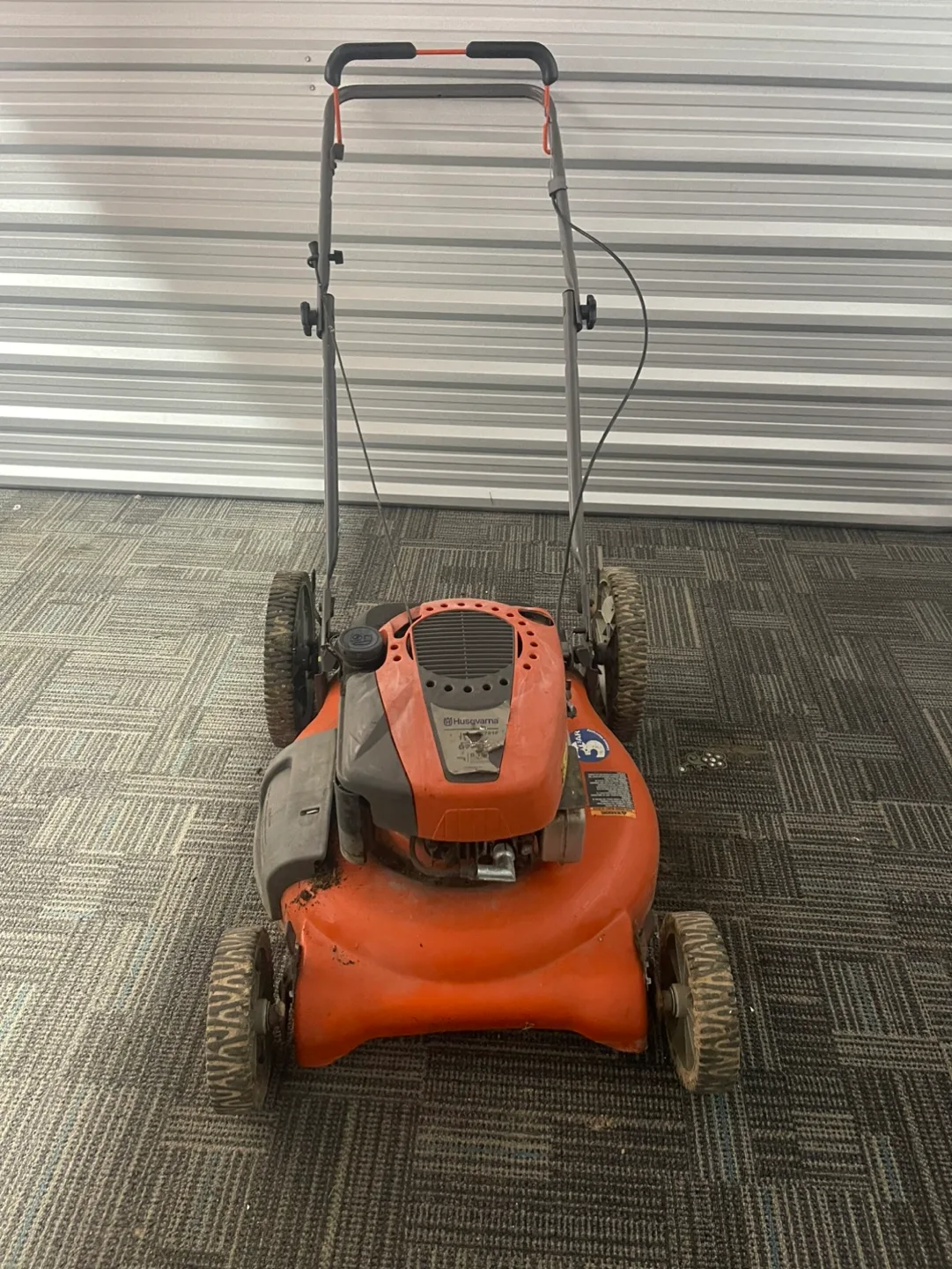 Husqvarna Gas Powered Lawn Mower image indicator(2)