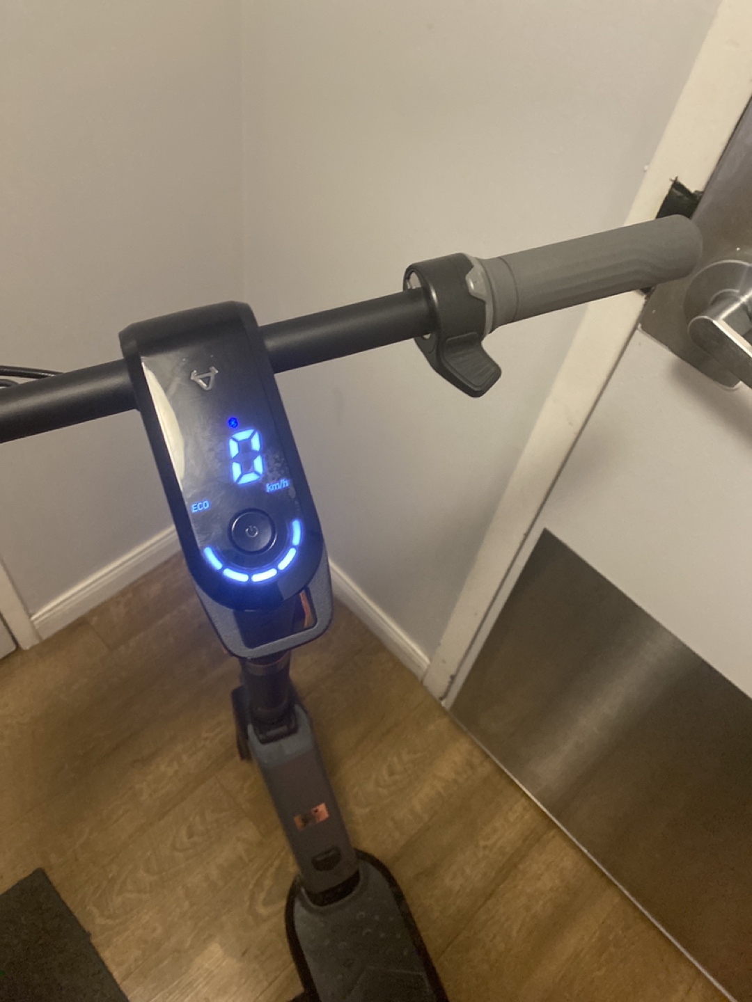 Electric scooter - photo 4