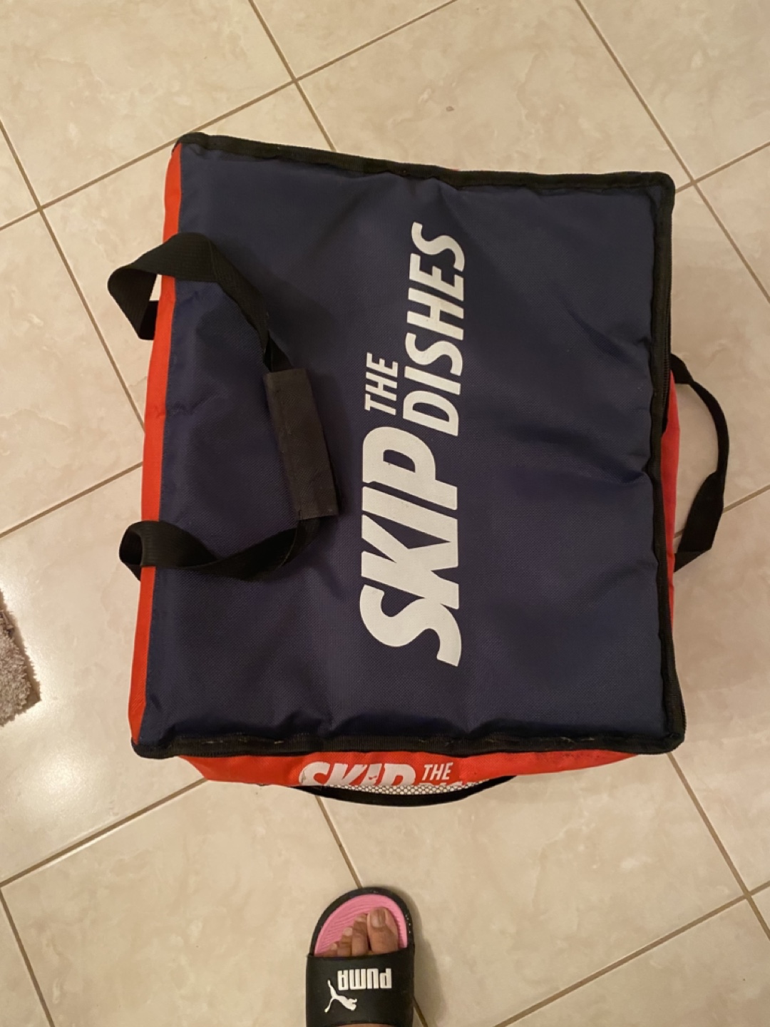 SkipTheDishes Insulated Delivery Bag - photo 4