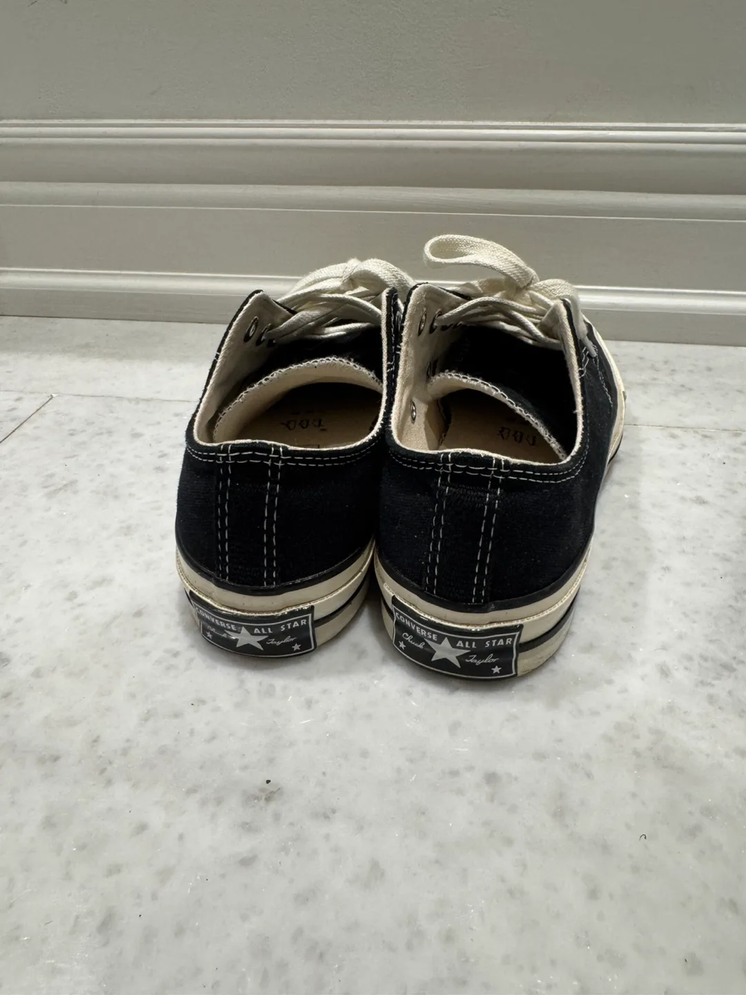 Converse Sneakers, women’s size 6.5 image indicator(3)
