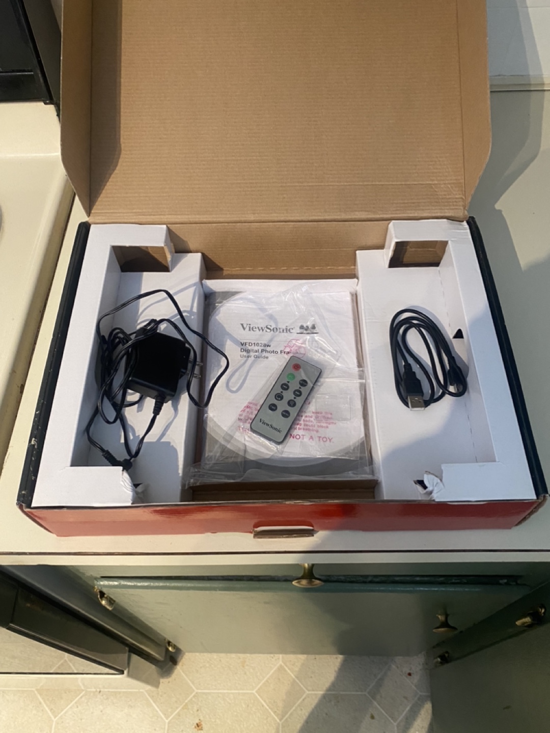 ViewSonic VFD1028w 10.1-inch Digital Photo Frame - New in Box - photo 3