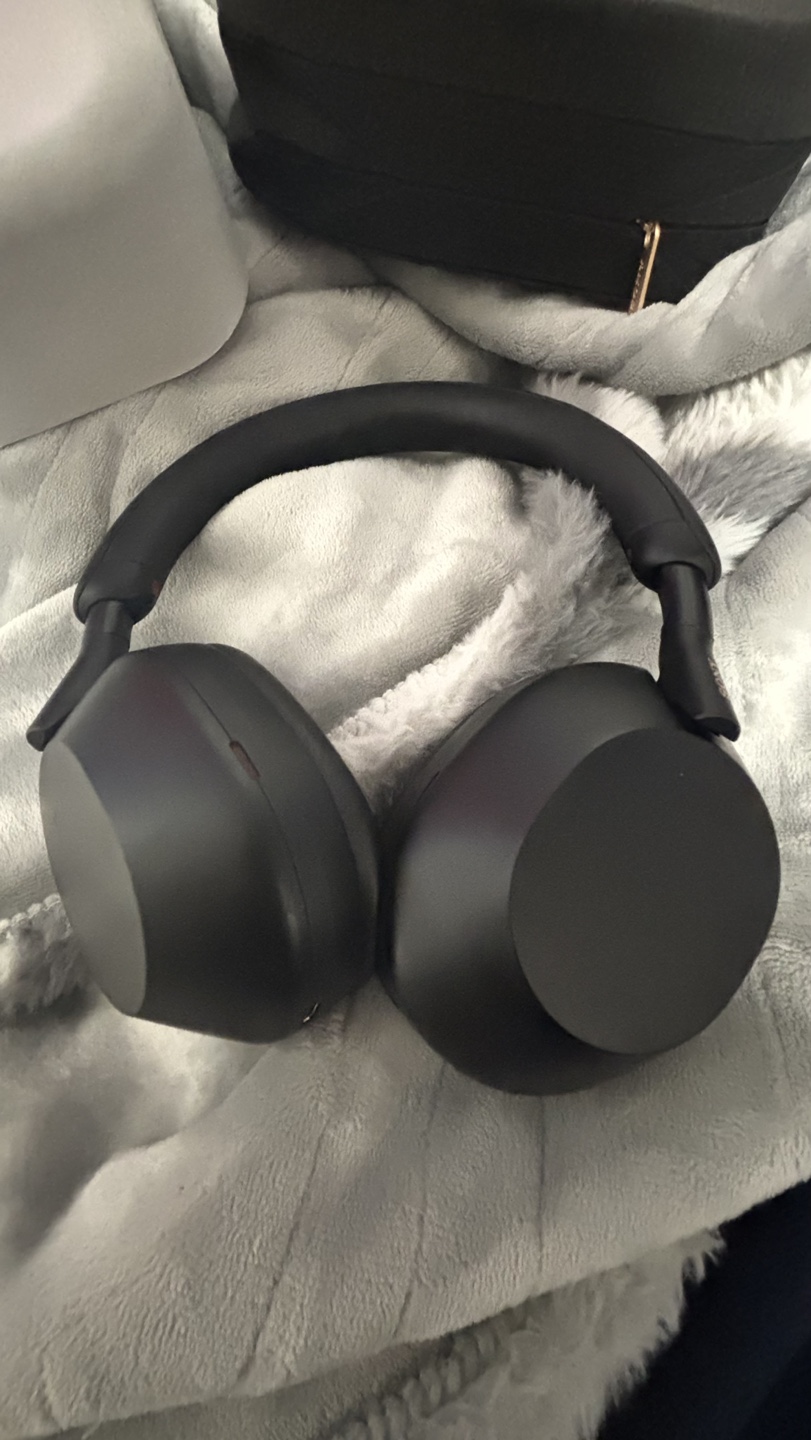 Sony XM5s - photo 2
