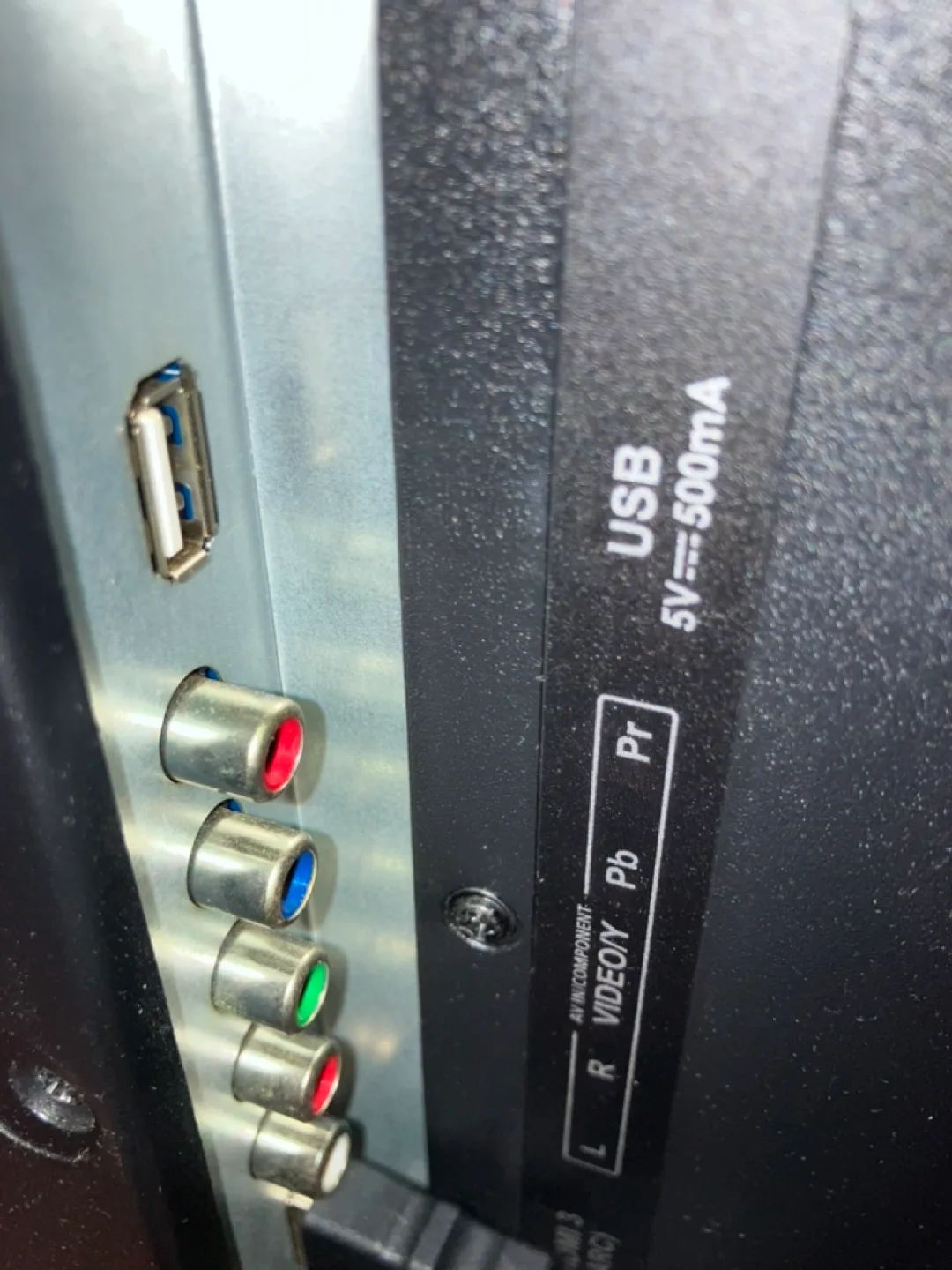 Westinghouse 43 inch LED Smart TV image indicator(4)