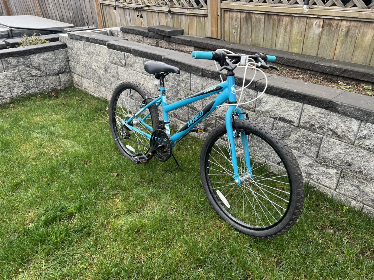 Movelo Algonquin 24-inch Mountain Bike for Girls, 18-Speed - photo 2