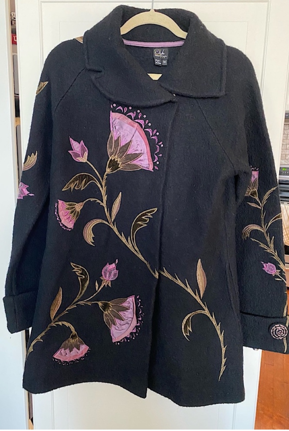Covelo Wool Coat With Embroidered Flowers Black size M