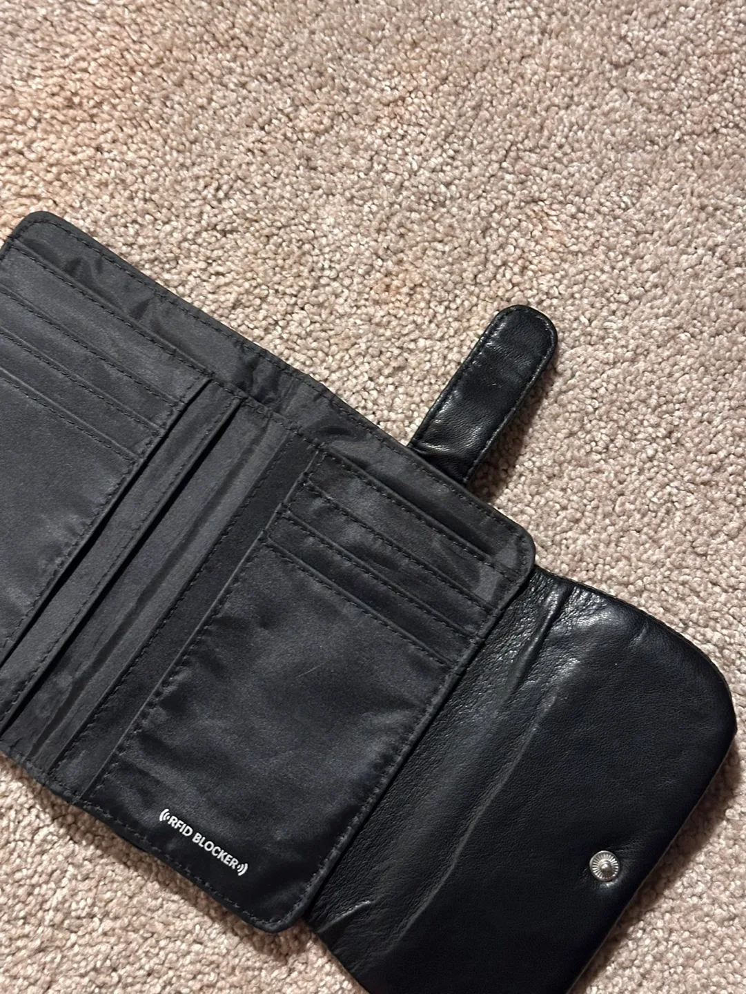 Colombia Totto Black Leather image indicator(4)