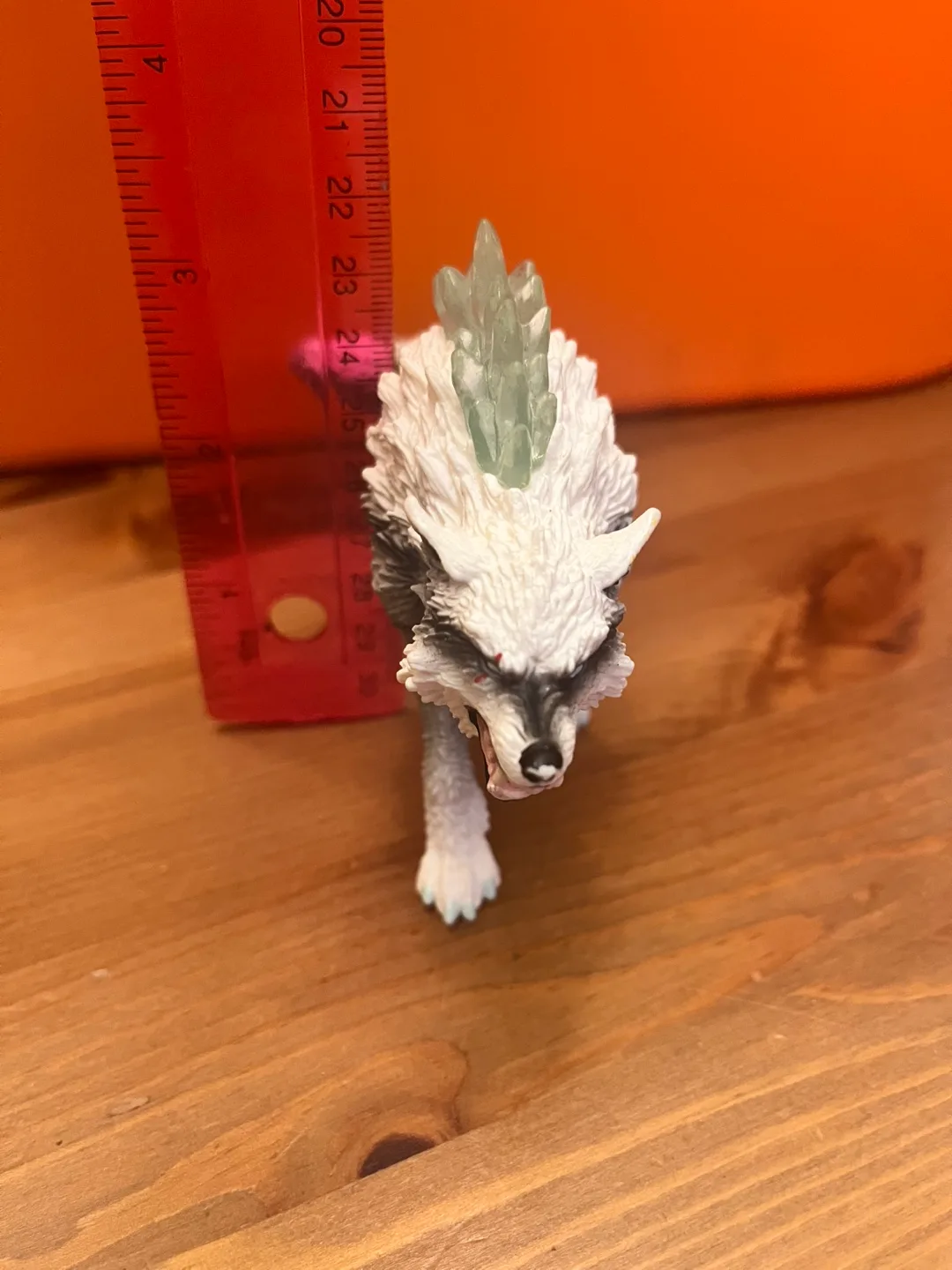 Schleich Ice Wolf Figurine image indicator(3)