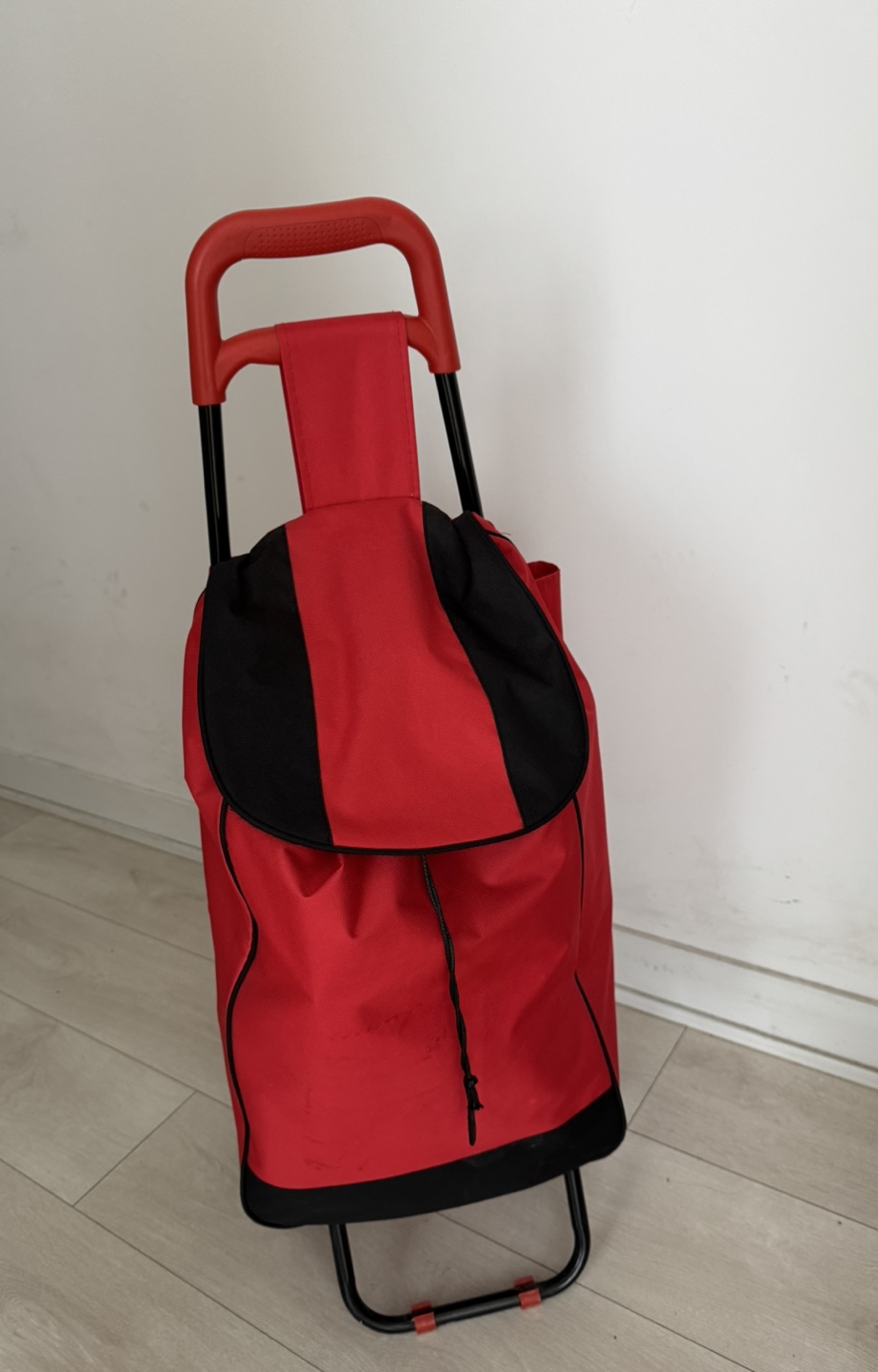 Red Shopping Cart