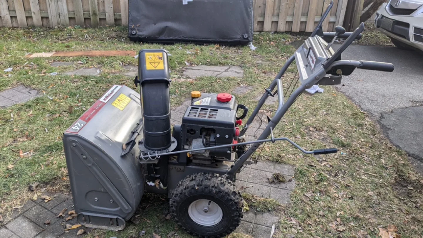 24" Snow Joe Snowblower - Electric Start image indicator(5)