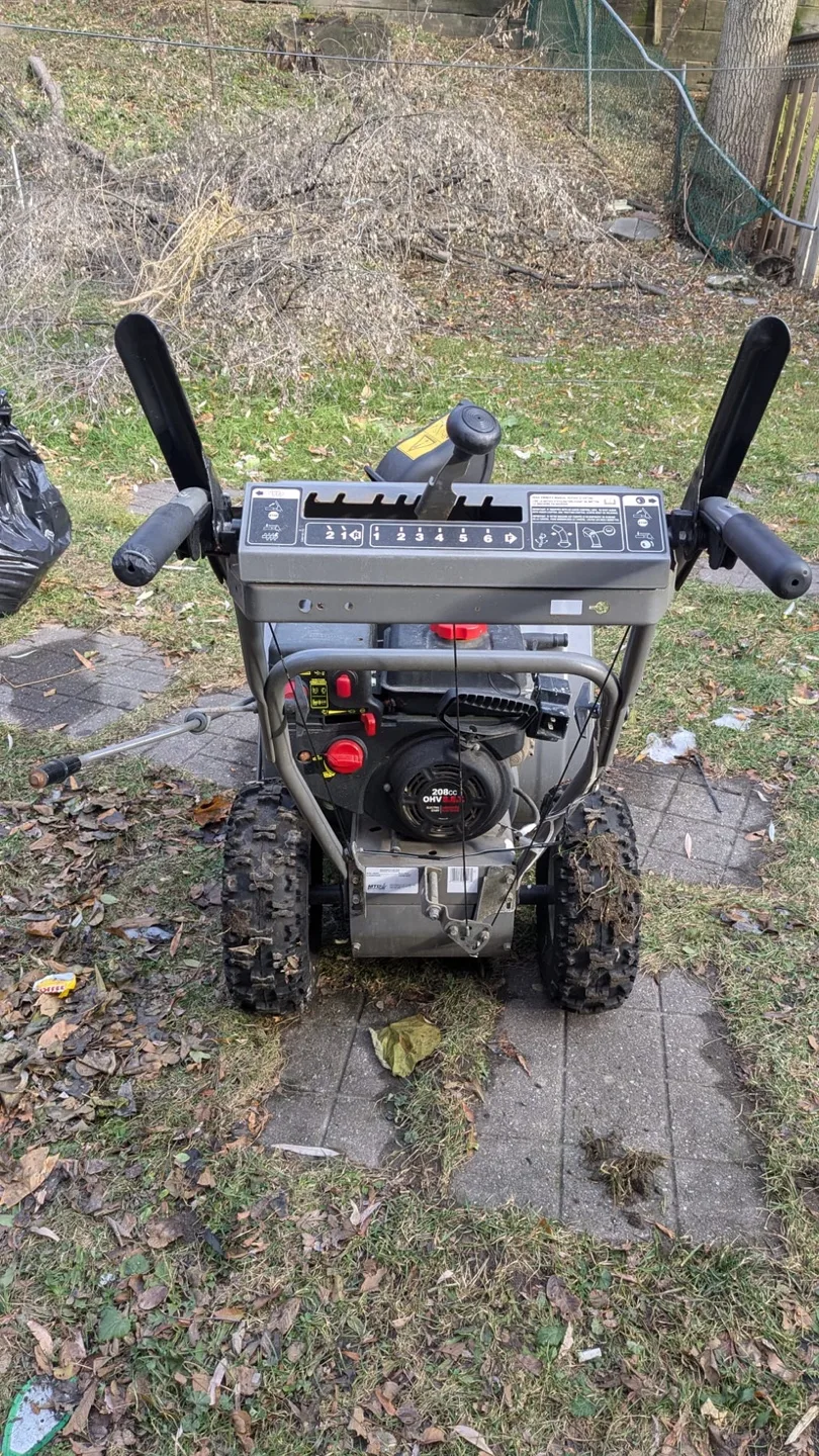 24" Snow Joe Snowblower - Electric Start image indicator(2)