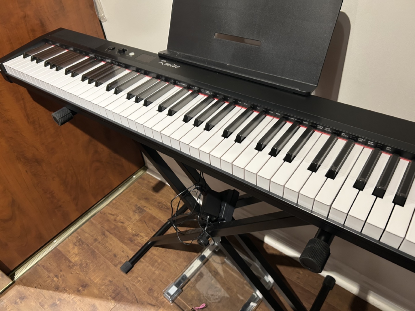 Kmsie 88 Key Electronic Keyboard with Stand and Power Supply
