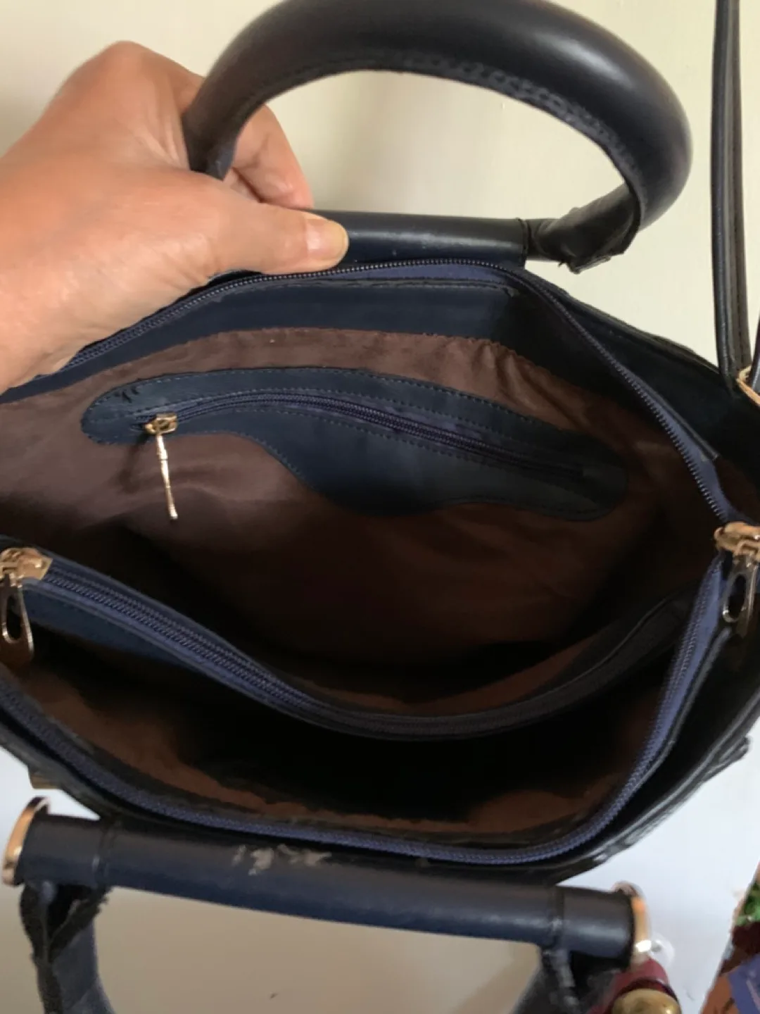 Leather navy blue handbag image indicator(5)