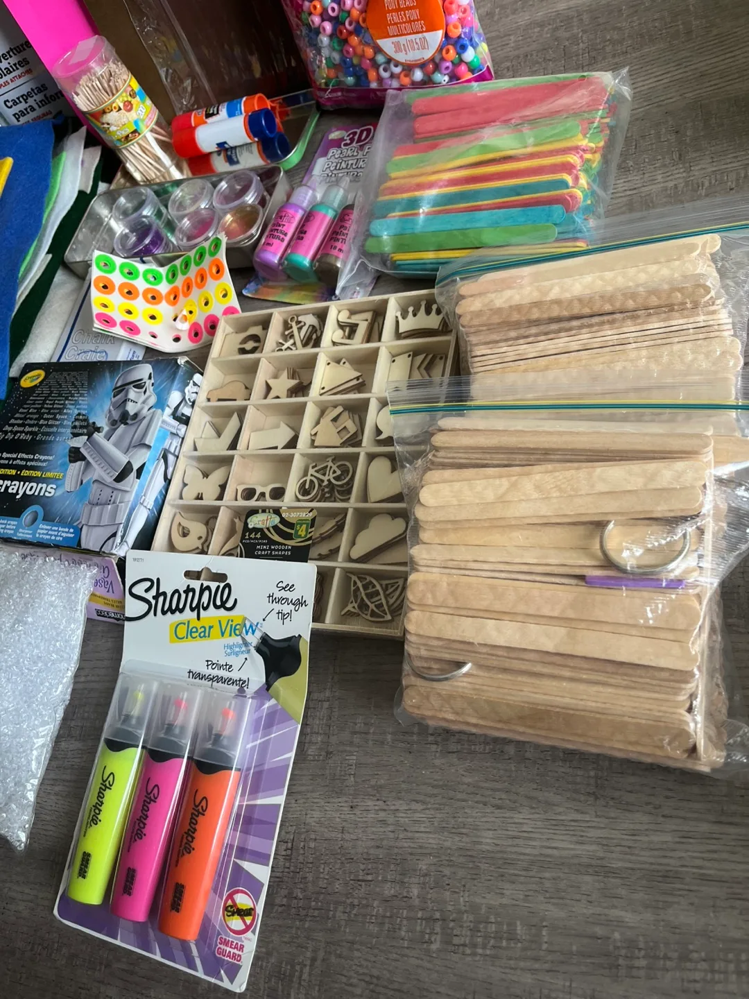 Huge Arts & Crafts Supplies Bundle for Kids image indicator(5)