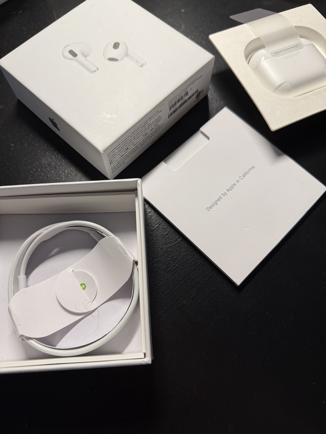 Apple AirPods (3nd Generation) with Charging Case - photo 4