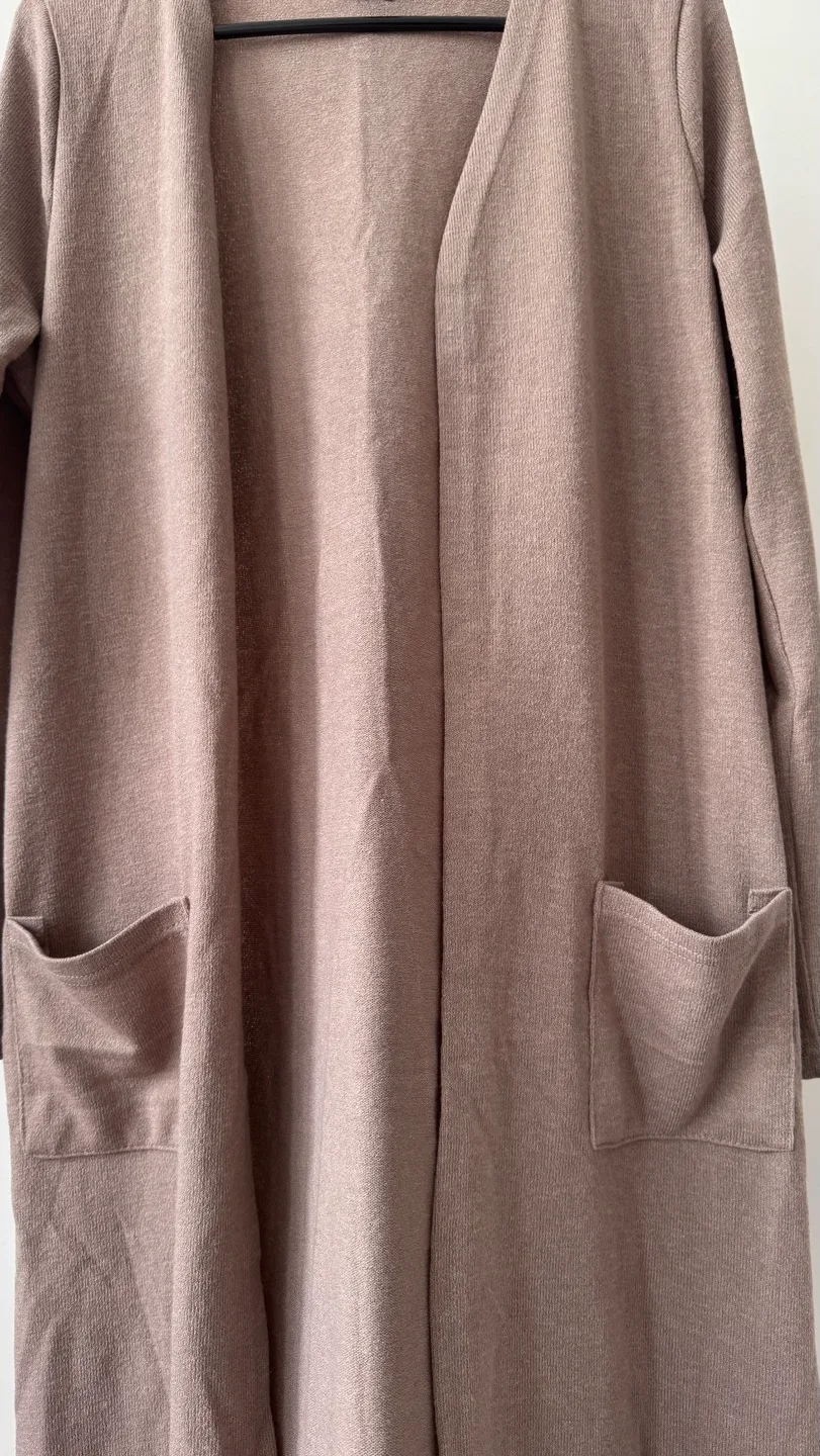 Mauve Long Cardigan image indicator(2)