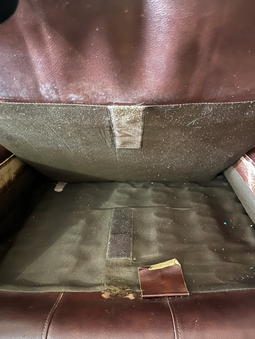 FREE Couch and Chair image indicator(4)