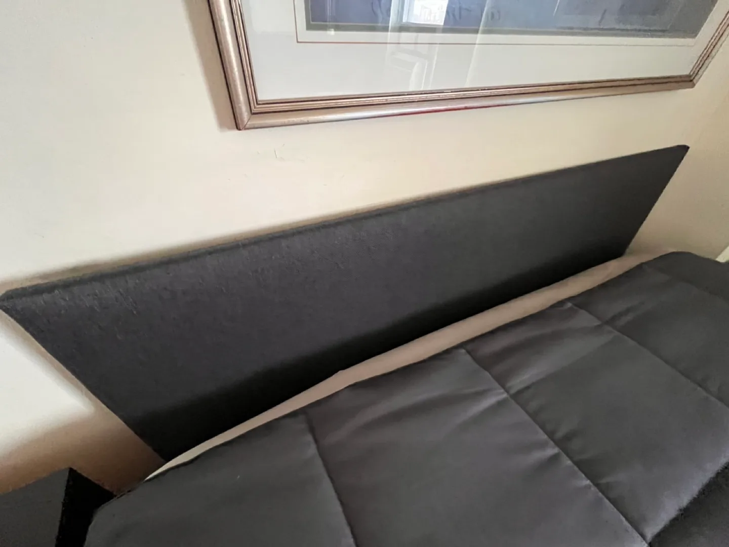 Beautiful minimal queen bed frame with slats image indicator(5)