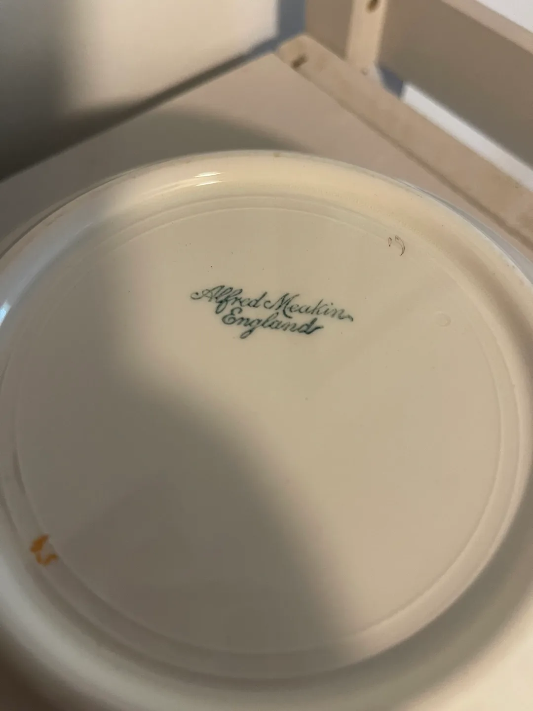 Vintage Alfred Meakin England Floral Serving Bowl image indicator(4)