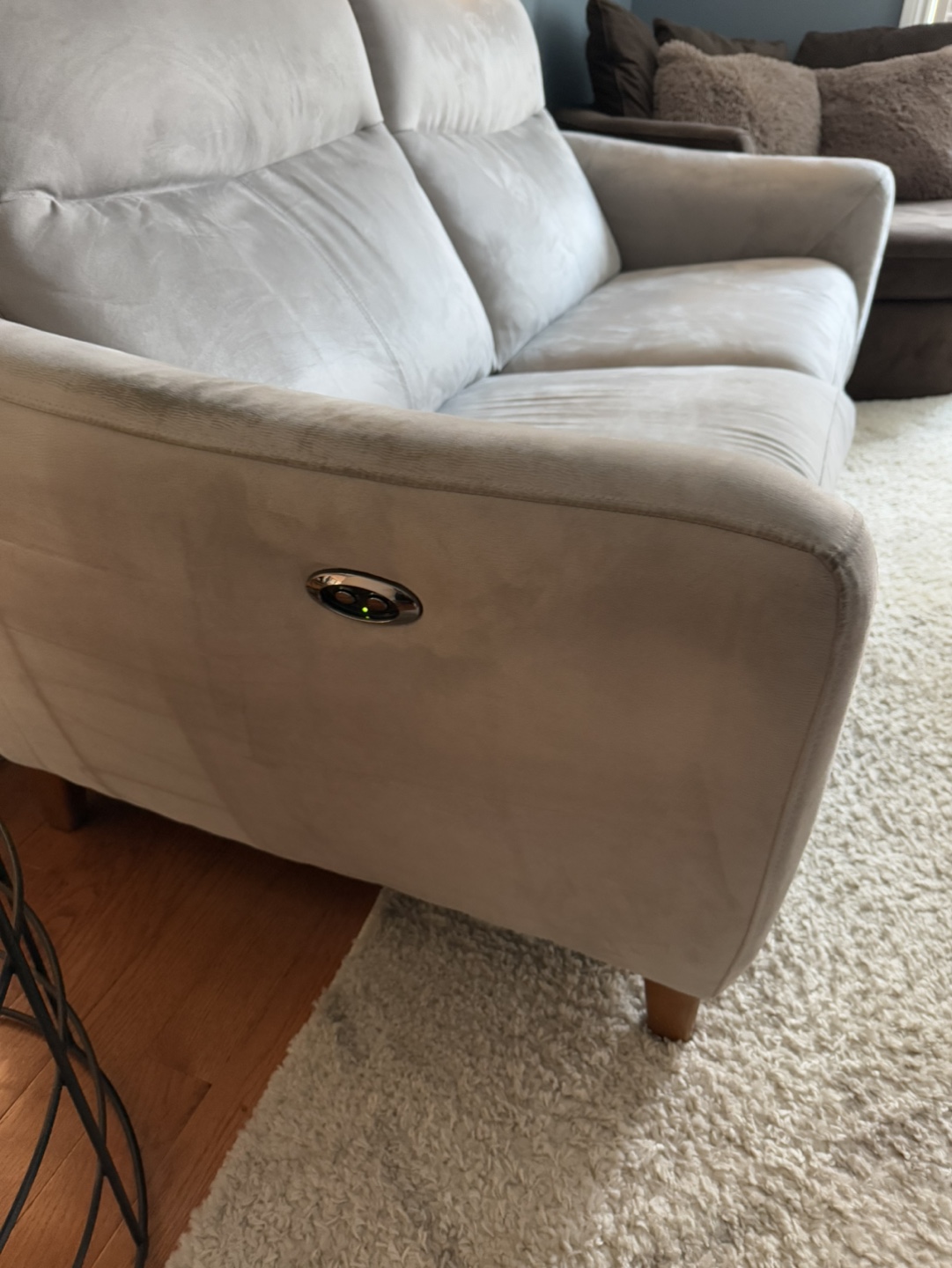 Reclining Loveseat - good Condition - photo 5