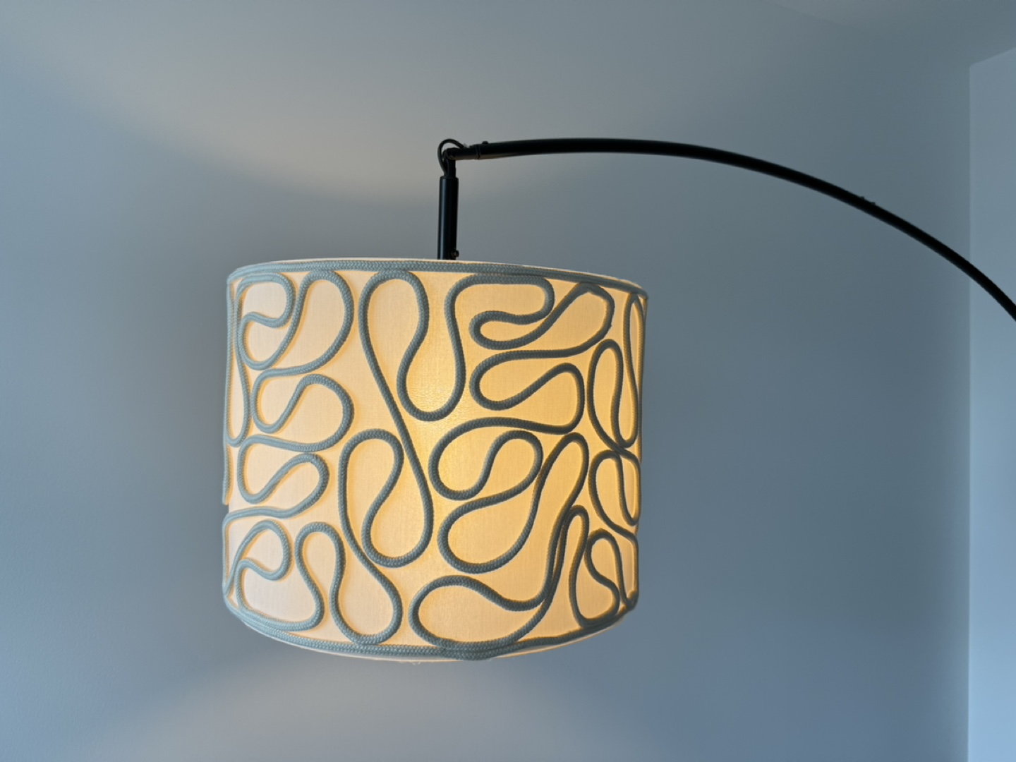 IKEA Skaftet Arc Floor Lamp - Black
