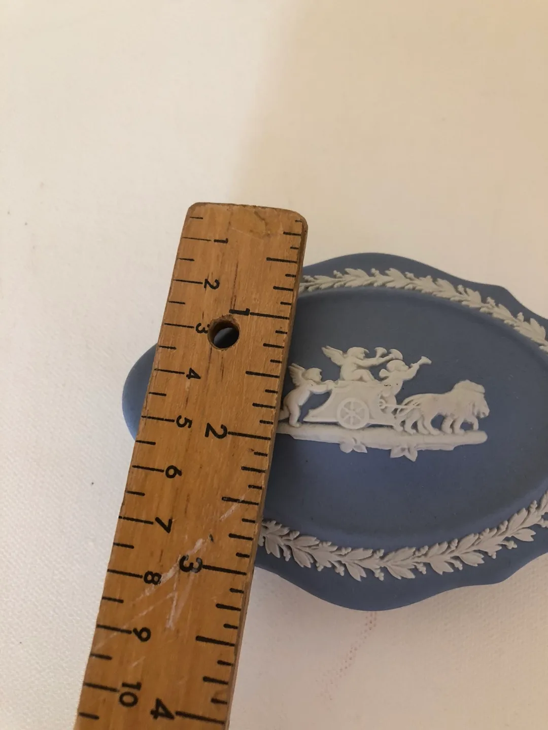 VINTAGE Wedgwood Blue Jasperware Trinket Box image indicator(7)