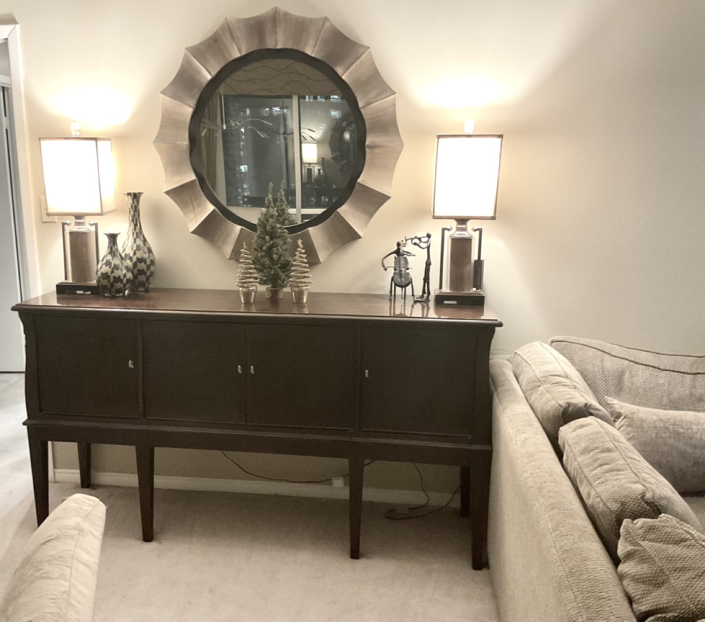 Dark Brown Wooden Sideboard/Buffet