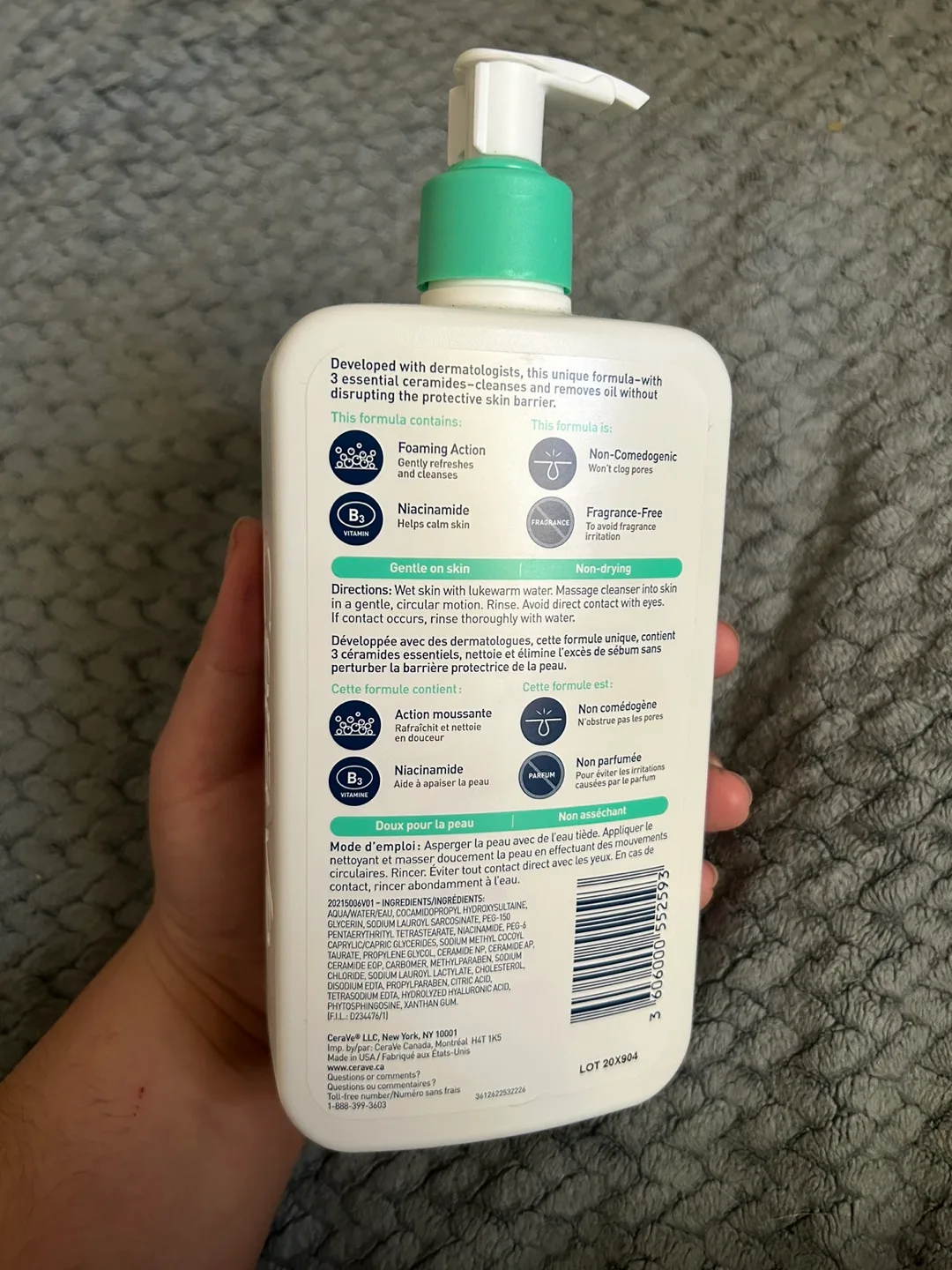 CeraVe foaming facial cleanser 562mL image indicator(2)