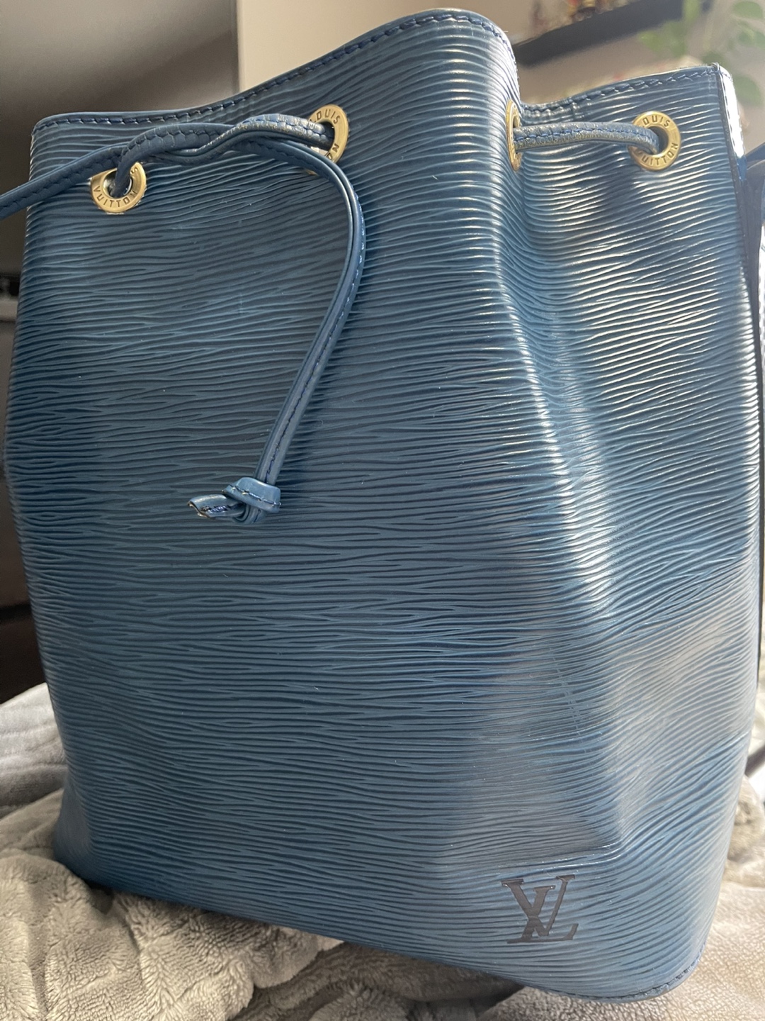 Louis Vuitton Monogram Empreinte Bucket Bag Blue