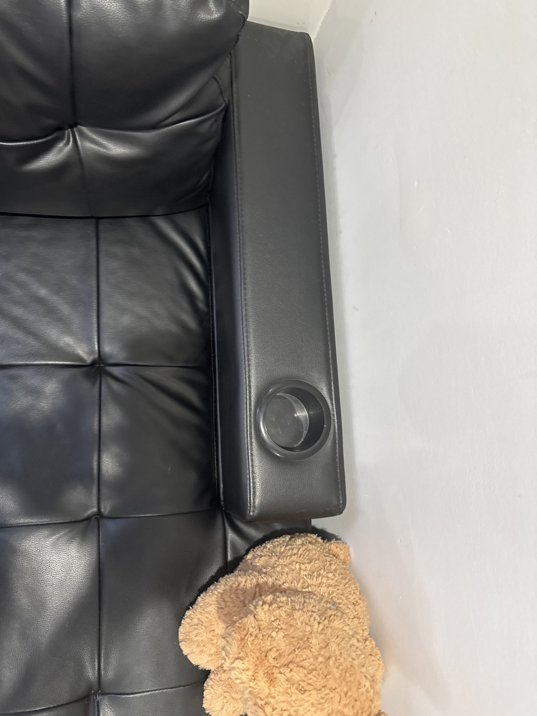 Black Leather Sectional Sofa with Cup Holders - photo 3