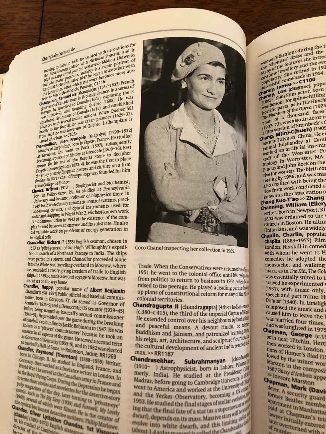 The Cambridge Biographical Encyclopedia by David Crystal image indicator(4)