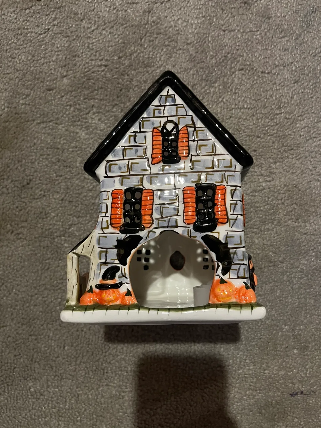 Haunted House Tealight Holder image indicator(2)