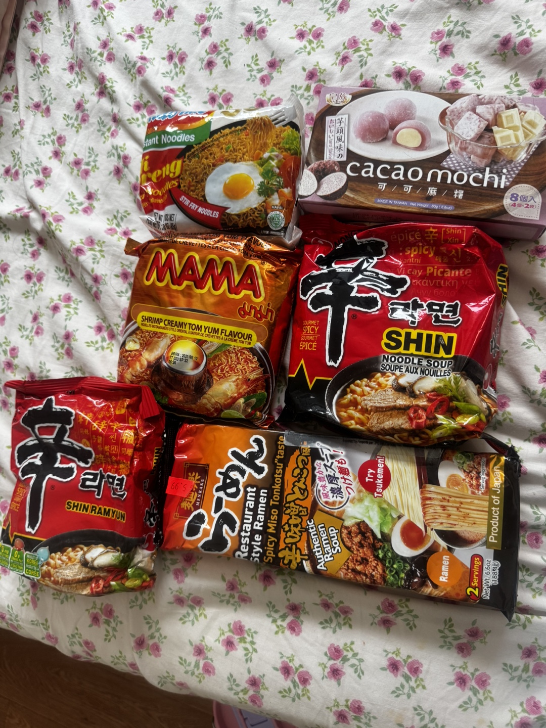 Asian snacks- Ramen and Mochi $10