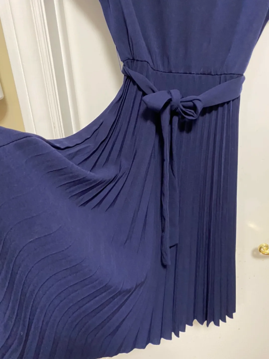 Navy Blue Pleated Midi Dress image indicator(2)