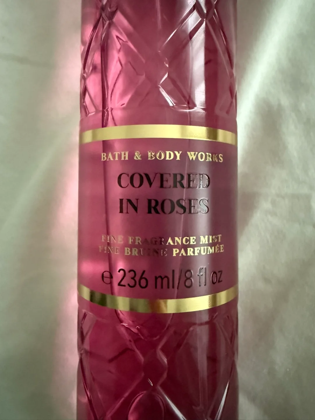 NEW Bath & Body Works Covered In Roses fragrance mist image indicator(2)