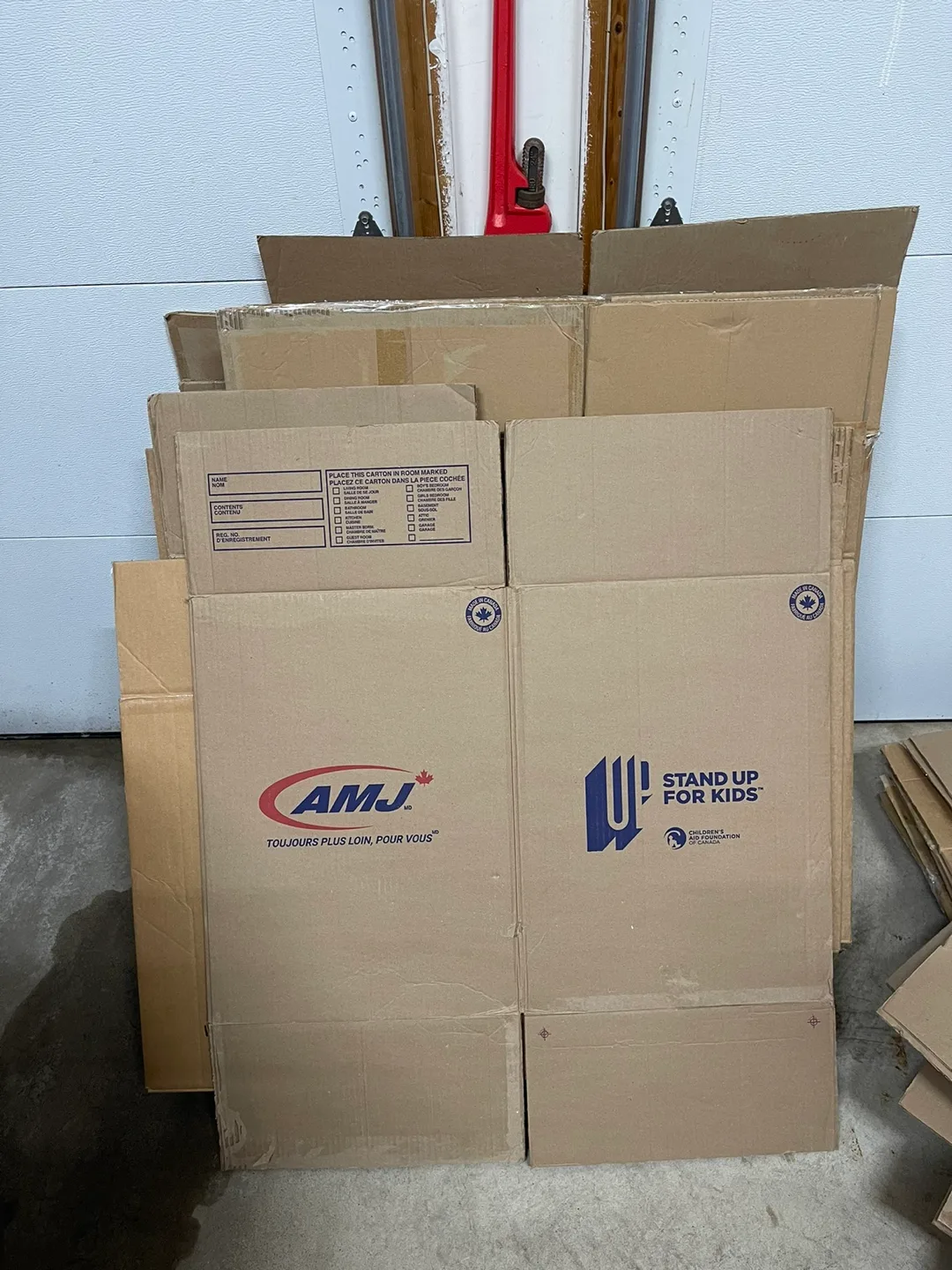 Large moving boxes thumbnail
