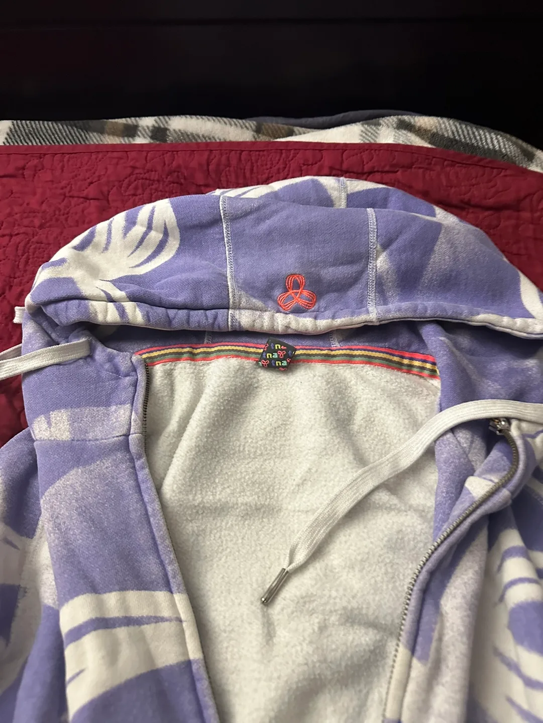 RVCA Purple and White Zip-Up Hoodie - Size XL image indicator(4)