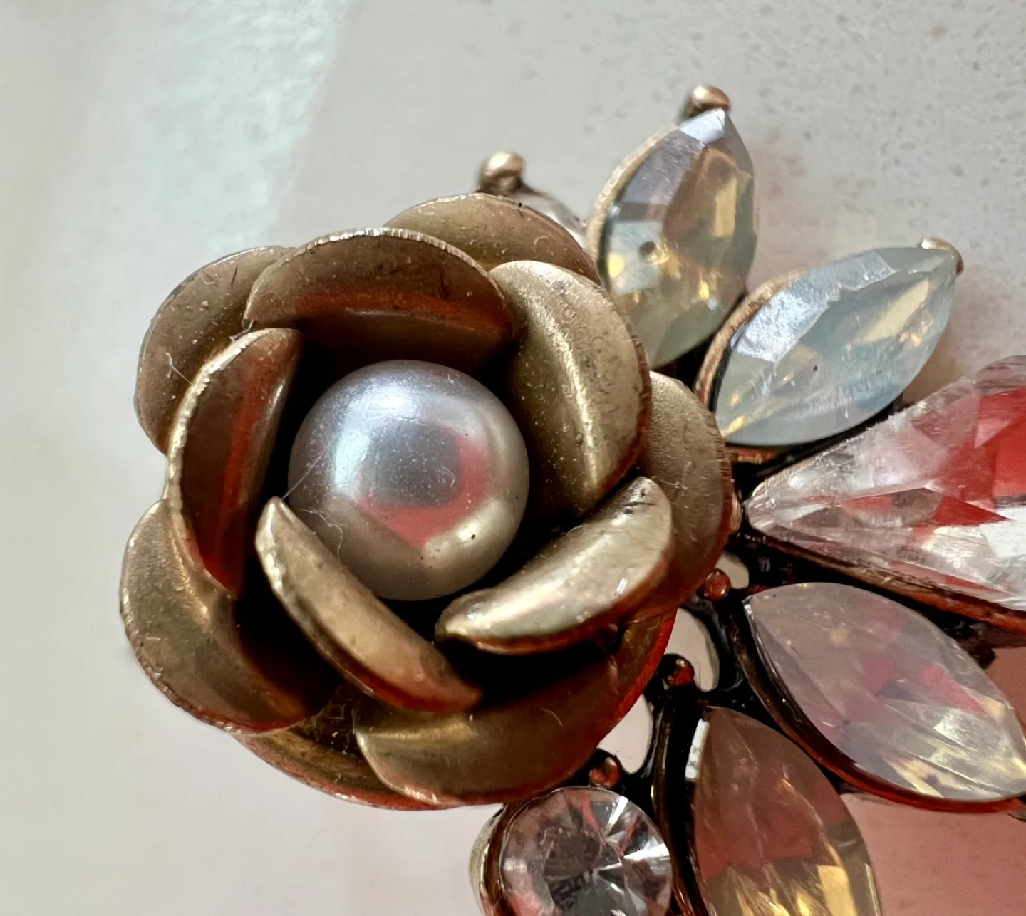 💌 Vintage Bohemian 1960/70’s Rose Earrings image indicator(4)