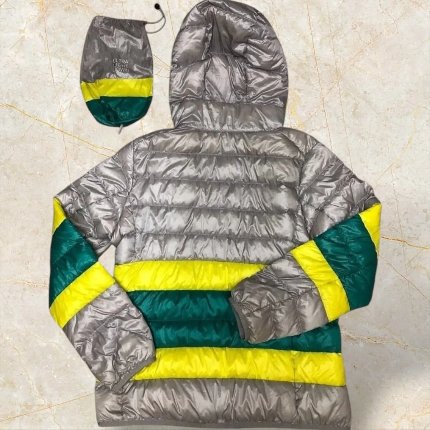 Uniqlo Ultra Light Down Jacket, Small image indicator(3)