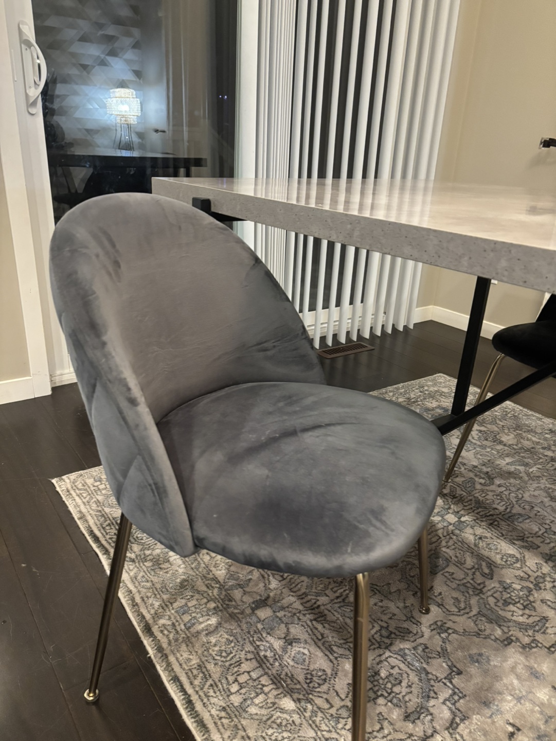 Modern Concrete Dining Table with Four Velvet Chairs - photo 4