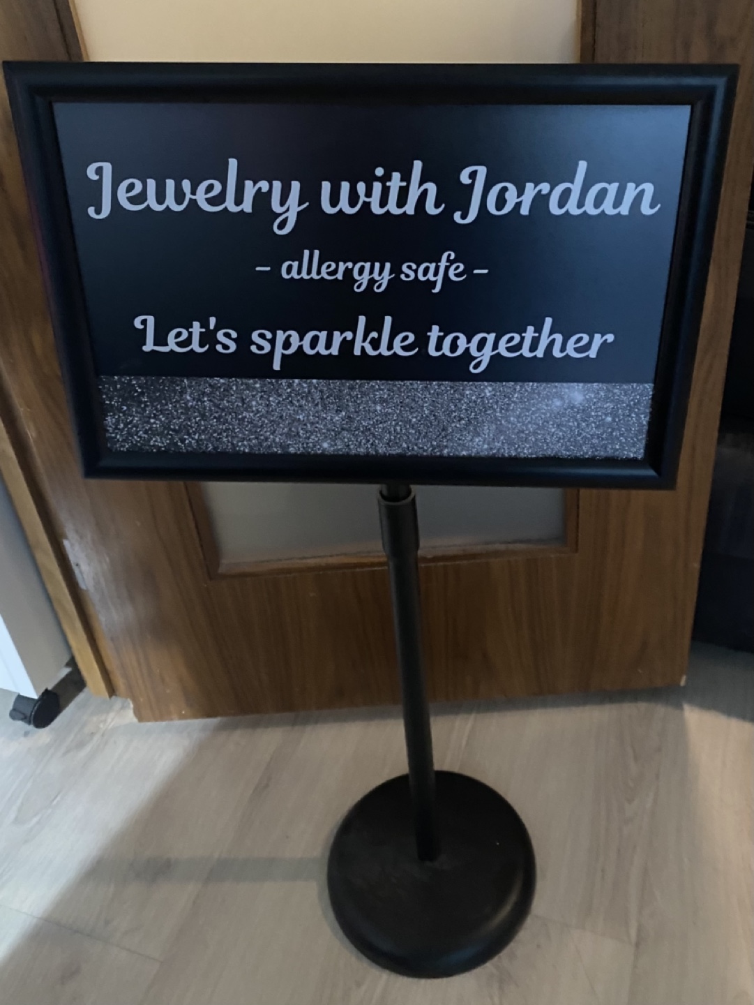 Adjustable Floor Standing Sign Holder