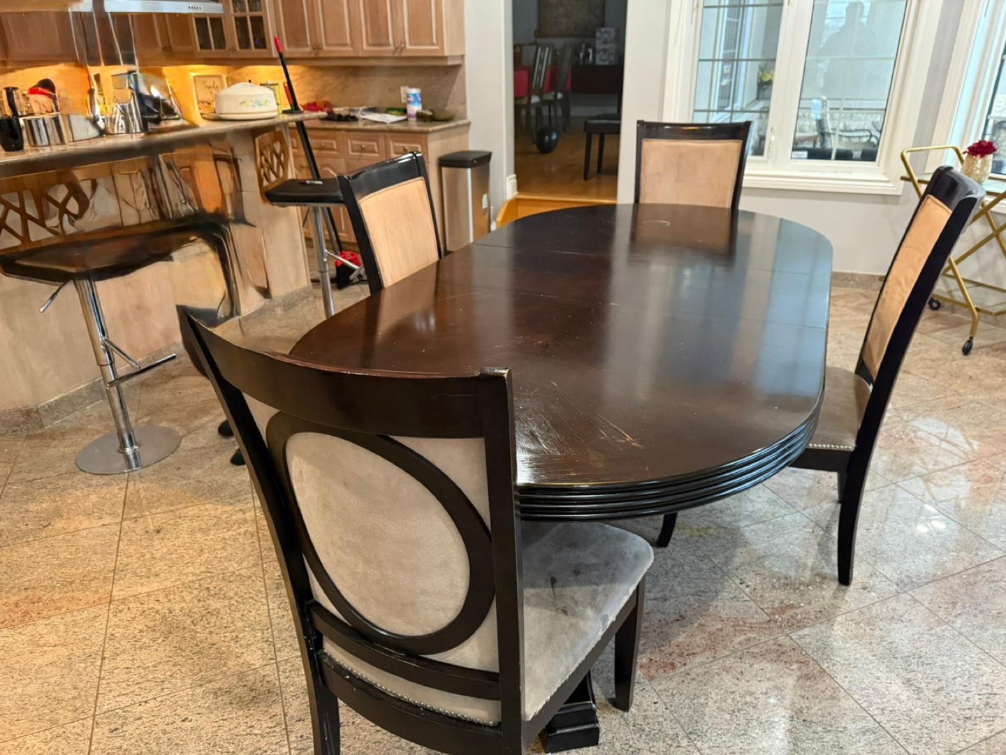 Sturdy Dark Brown Oval Dining Table Set with 4 Chairs - photo 2