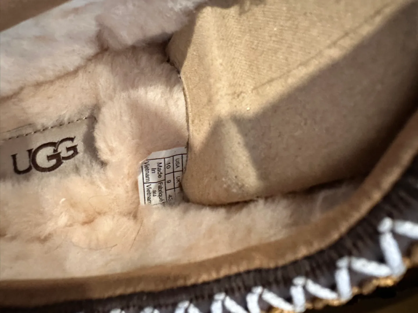 Brand New UGG Tasman Slippers - Size 10 Men's image indicator(2)