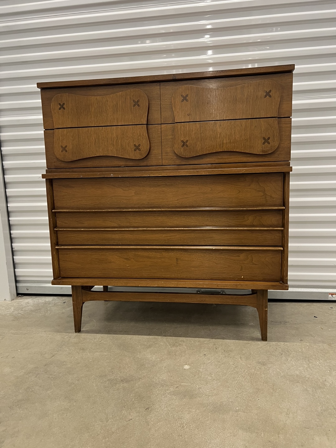 Mid-Century Modern Chest of Drawers - photo 5