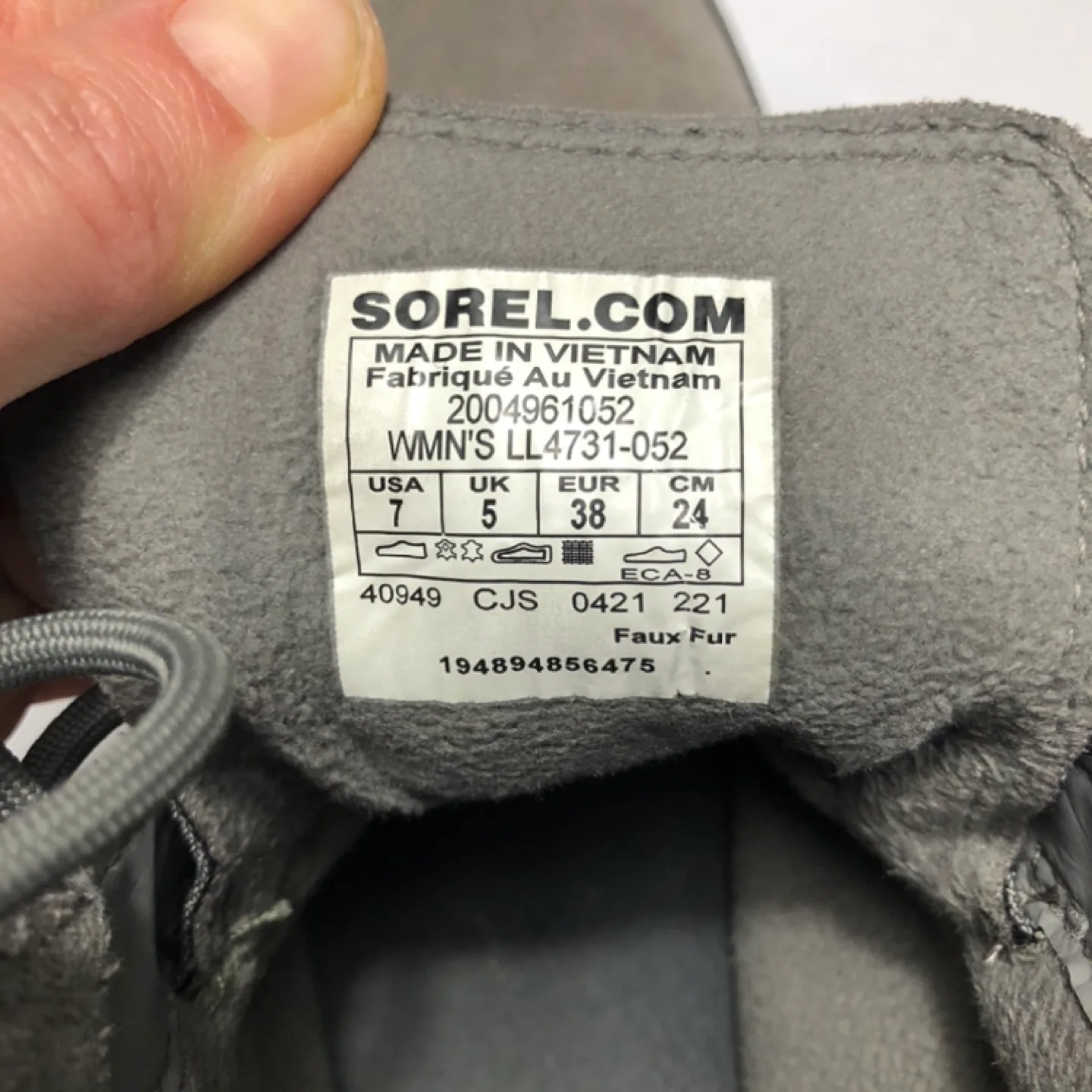 Women's SOREL Explorer Joan Grey Suede Boots Size 7 image indicator(3)