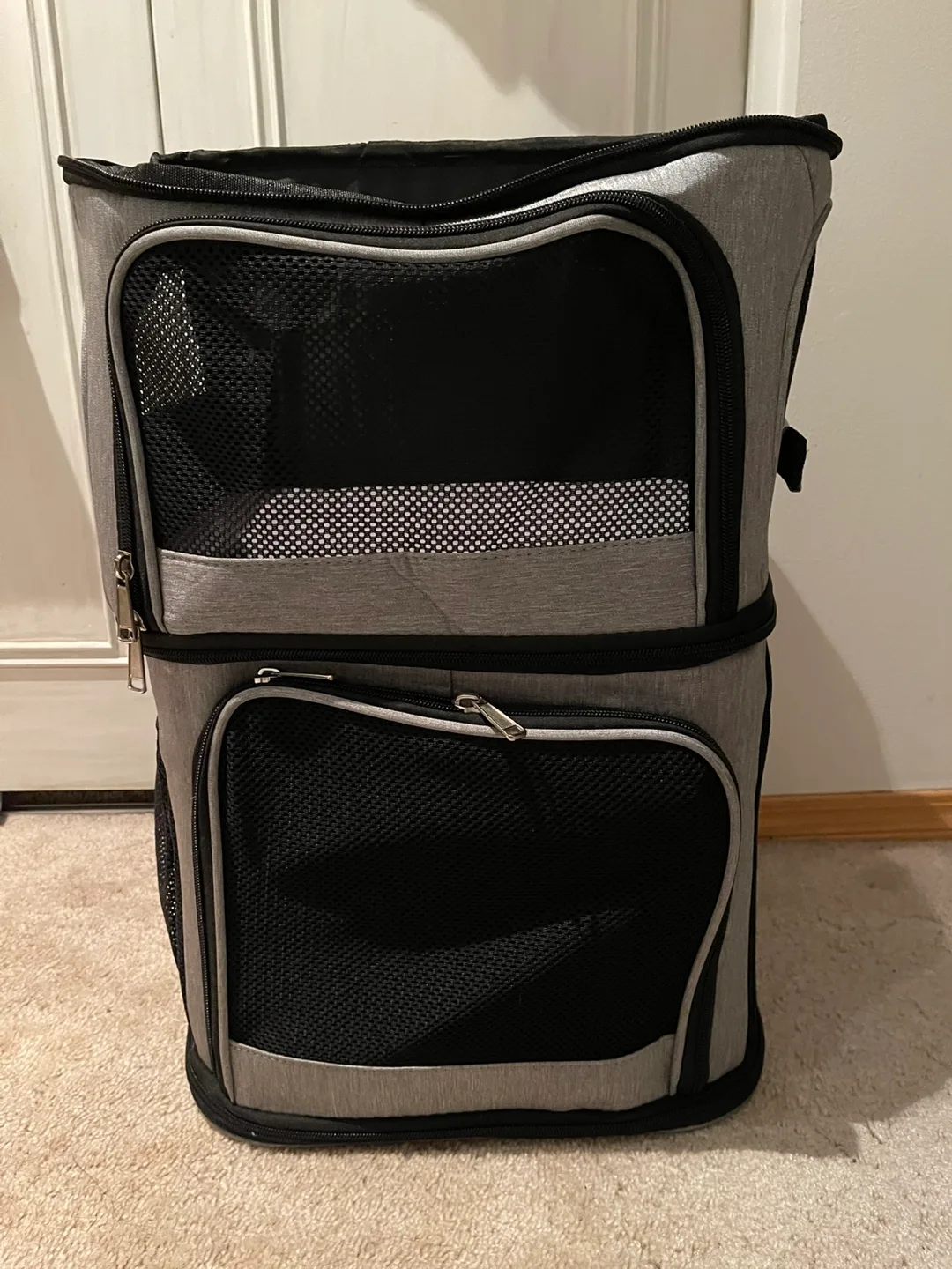 Pet Carrier Backpack - Double Decker image indicator(3)