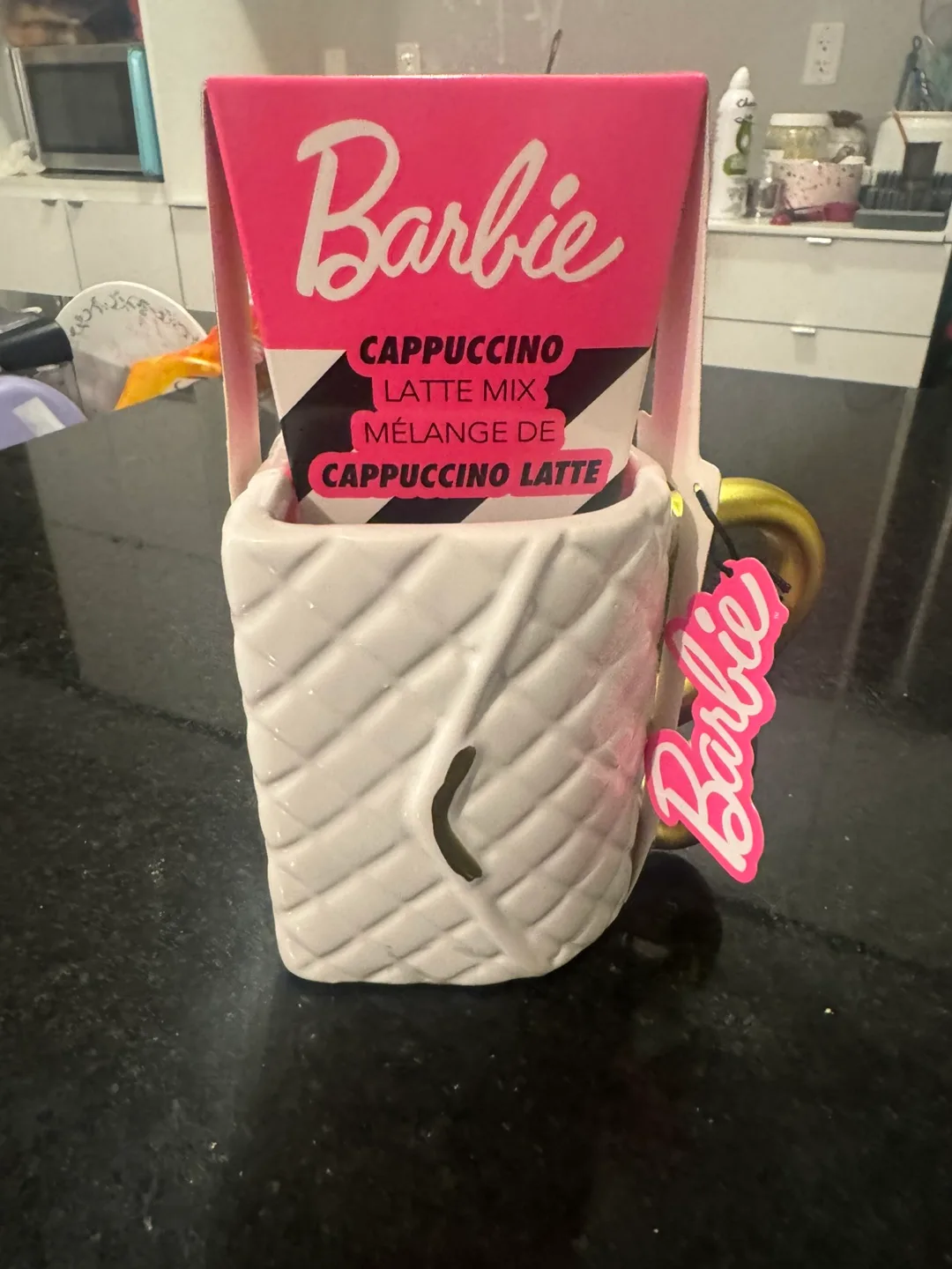 Barbie Handbag Mug with Cappuccino Latte Mix image indicator(6)