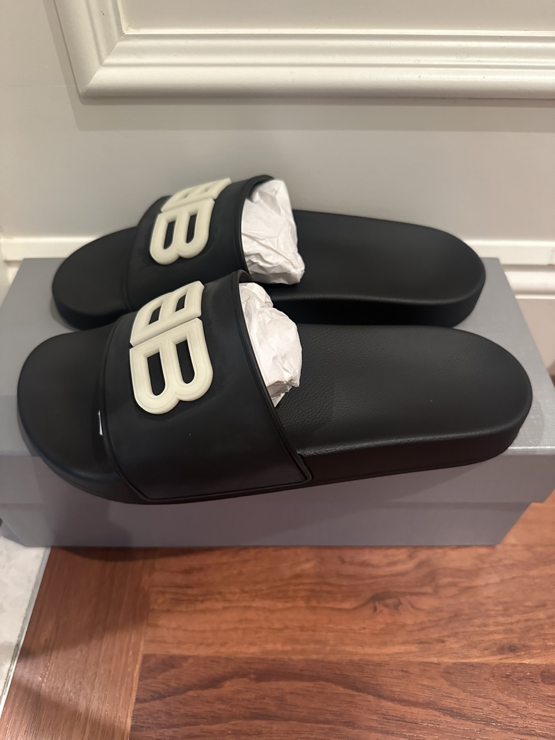 Balenciaga Men’s Pool Slide Sandals - Black/Glow - Size 39 - photo 2